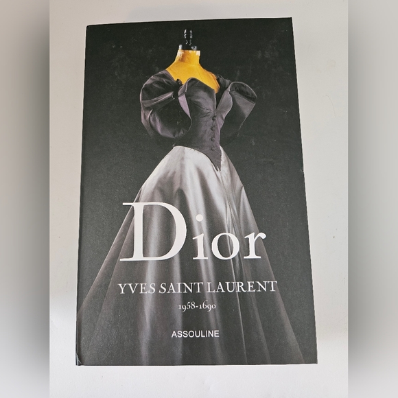 Table Top Decor: Choose 1 - Picture 8 of 14